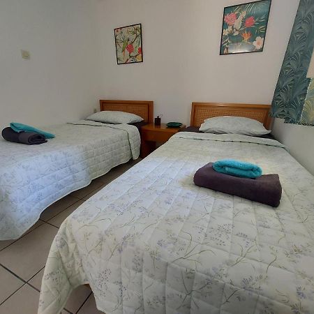 Artemis Ermoupoli Centre Appartement Pour Petit Budget Backpackers Exterior foto